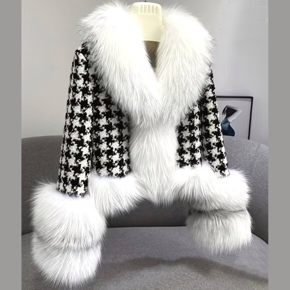 Catwalk Creations FASHION Jackets & Blazers - NWT: Size 12  Houndstooth Tweed & White Faux Fur Crop Jacket with Belt